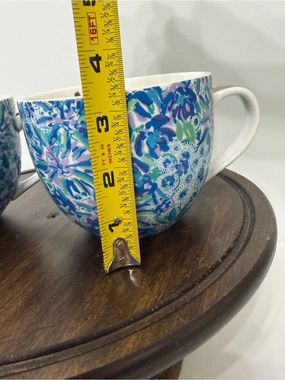 Lilly Pulitzer Ceramic Mug Set of 2 Blue Purple Floral Gold Handle xx Lilly - Picture 10 of 11